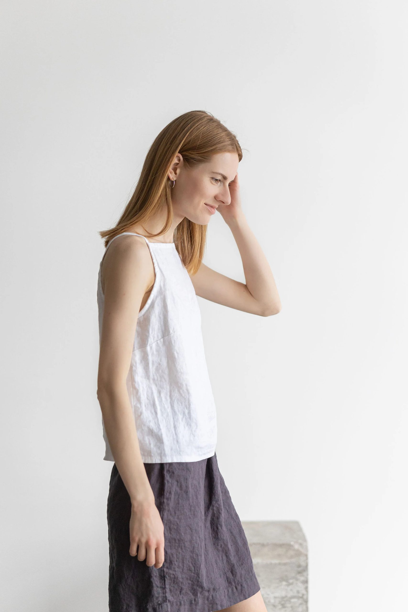 Square Summer Linen Vest - Image 3