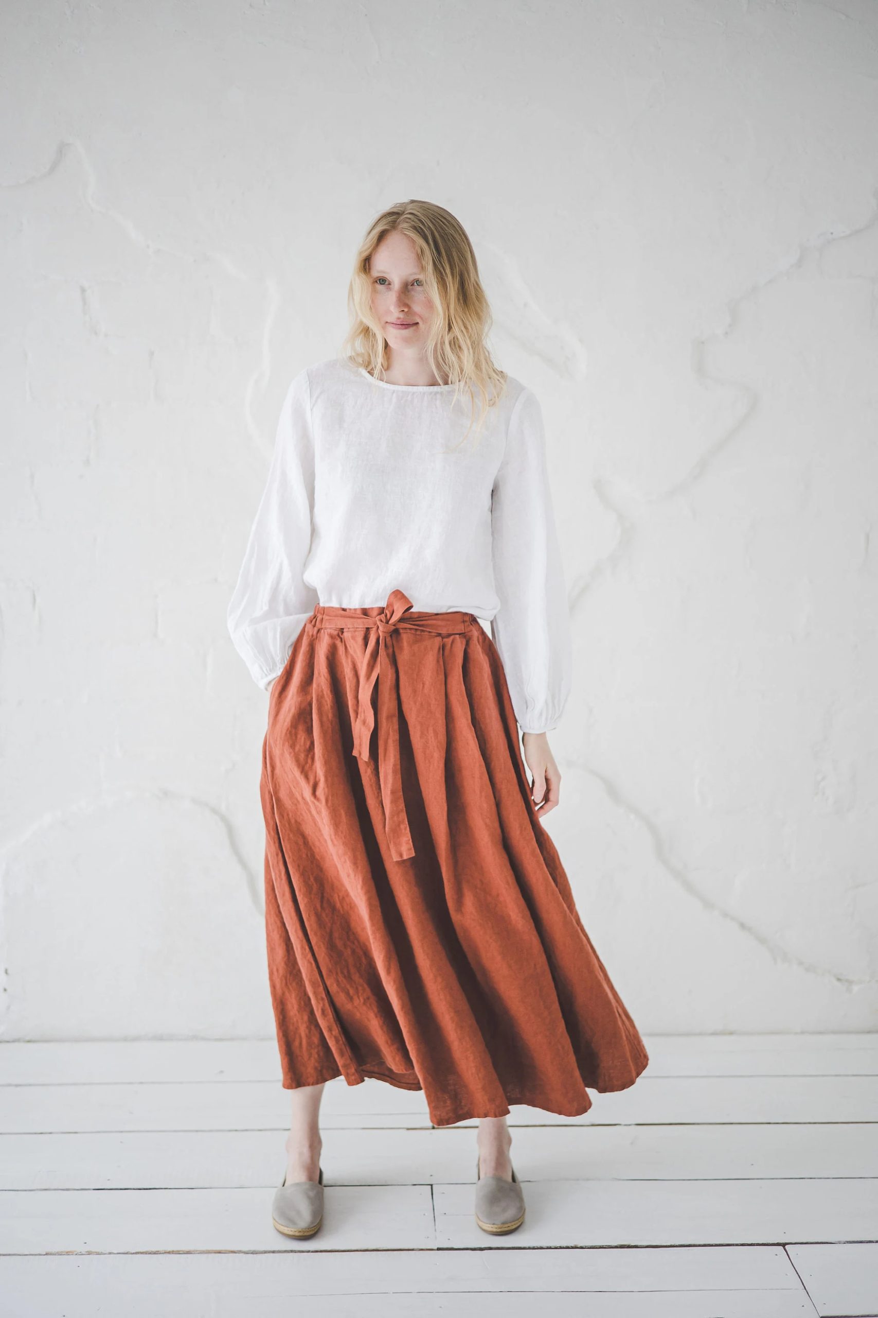 Women's Linen Tie-Waist Maxi Skirt - Image 3
