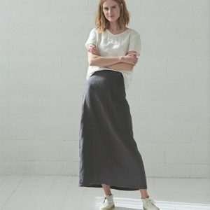 Elegant and casual women's linen maxi skirt