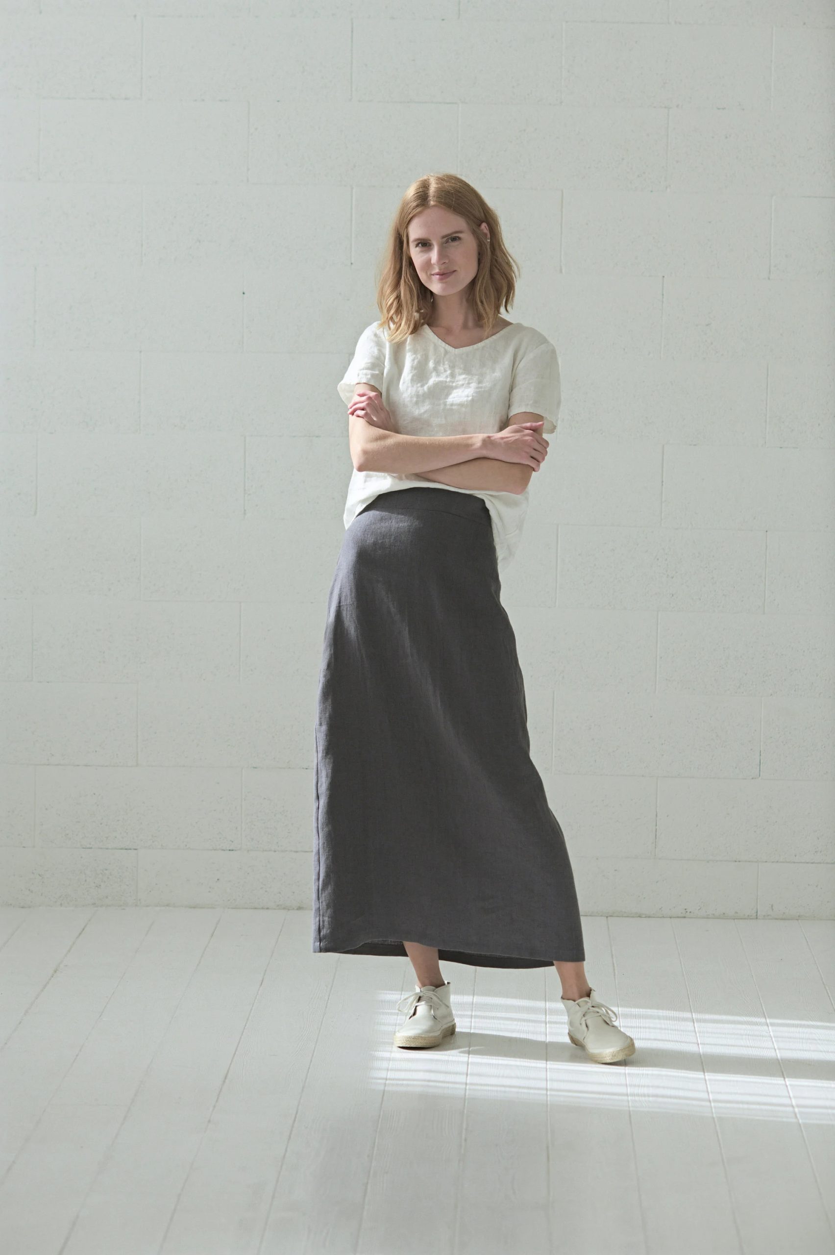 Elegant and casual women's linen maxi skirt