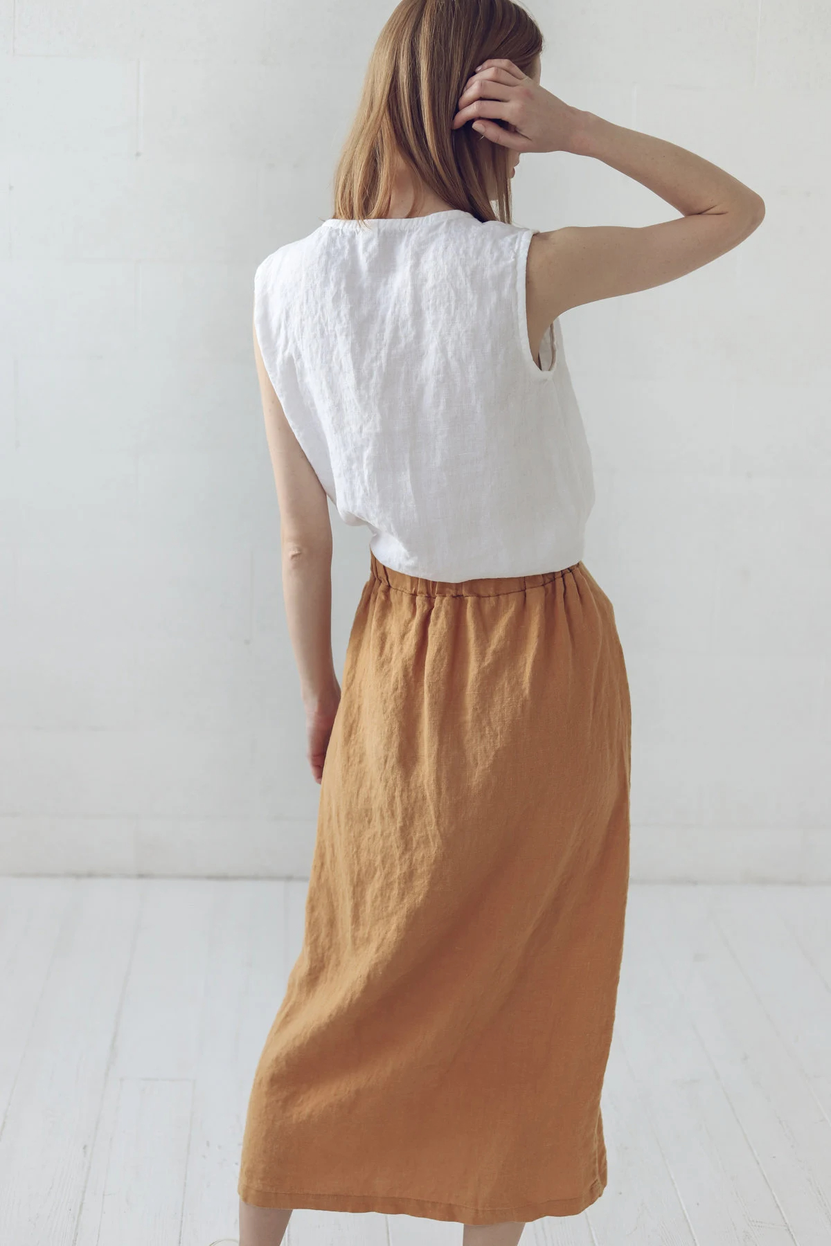 Women's elegant linen long skirt - Image 4