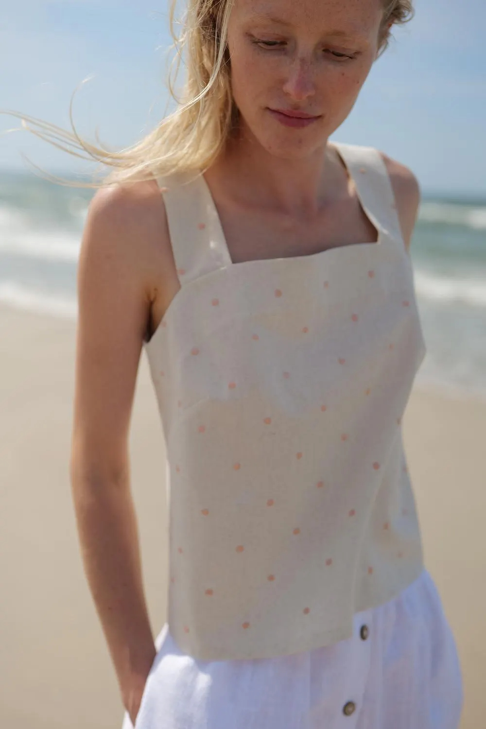 Women's Square Neck Polka Dot Vacation Camisole - Image 5