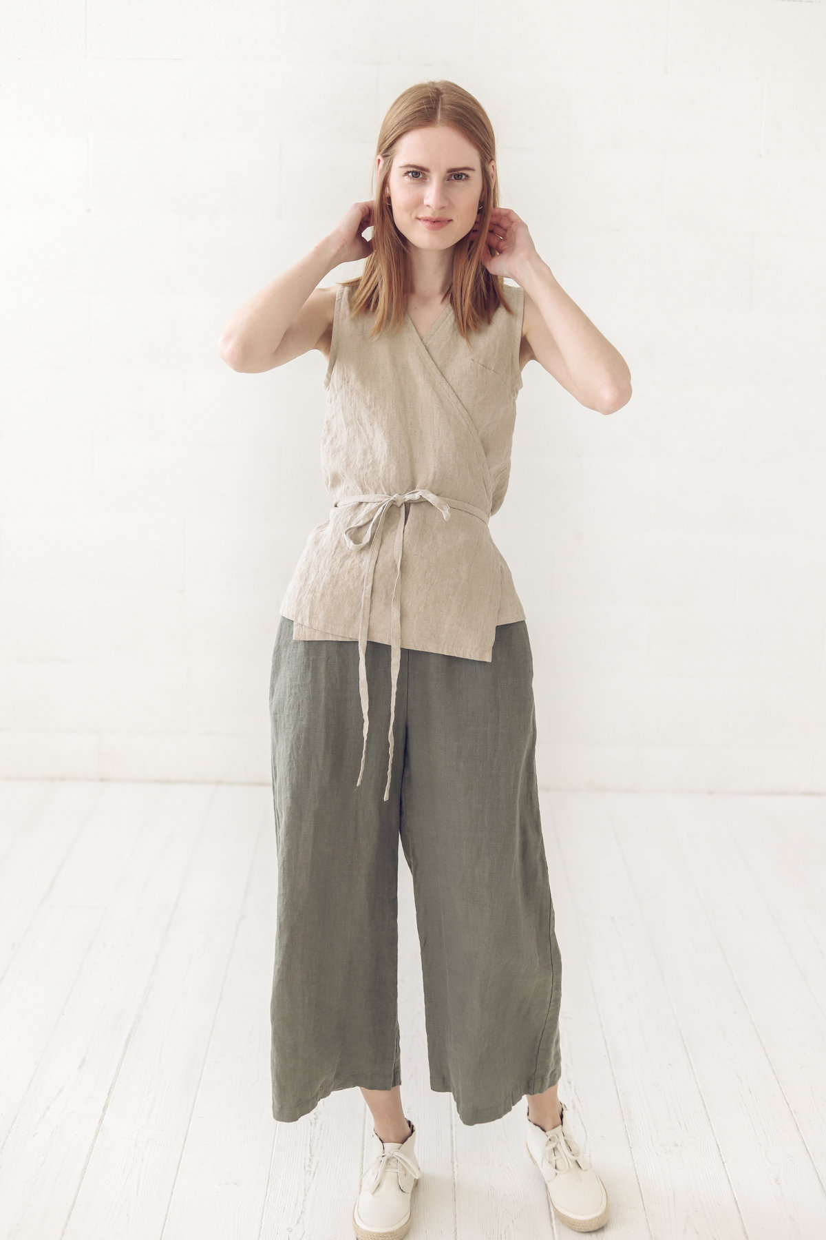 Women's Linen Wrap Vest - Image 3
