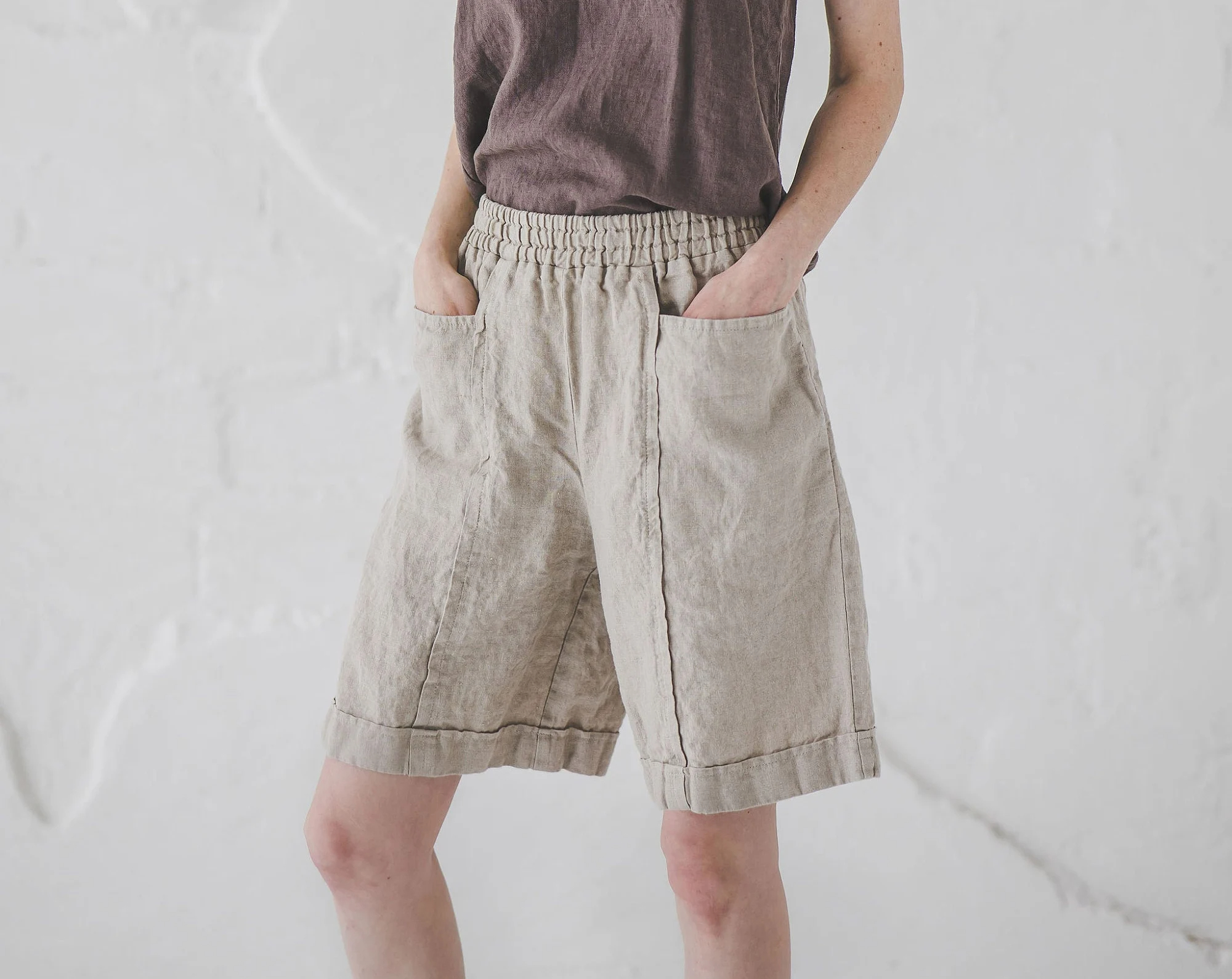 Women's Linen Elastic Waist Bermuda Shorts - Image 5