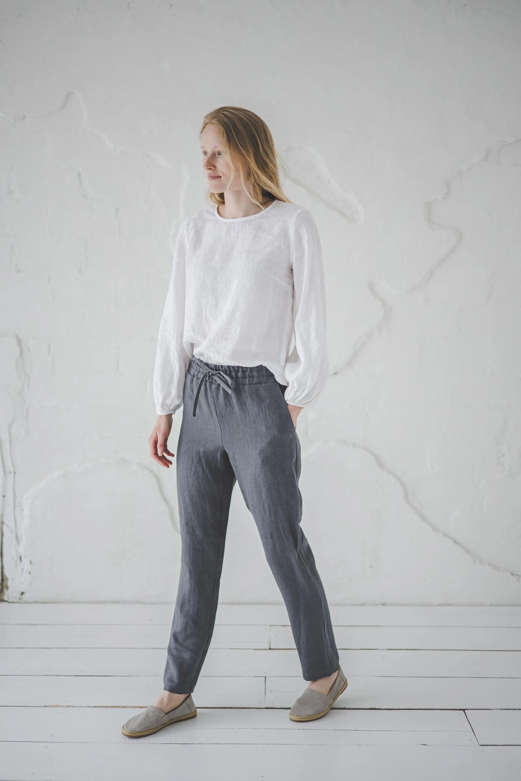 Women's Linen Drawstring Pants - Image 5