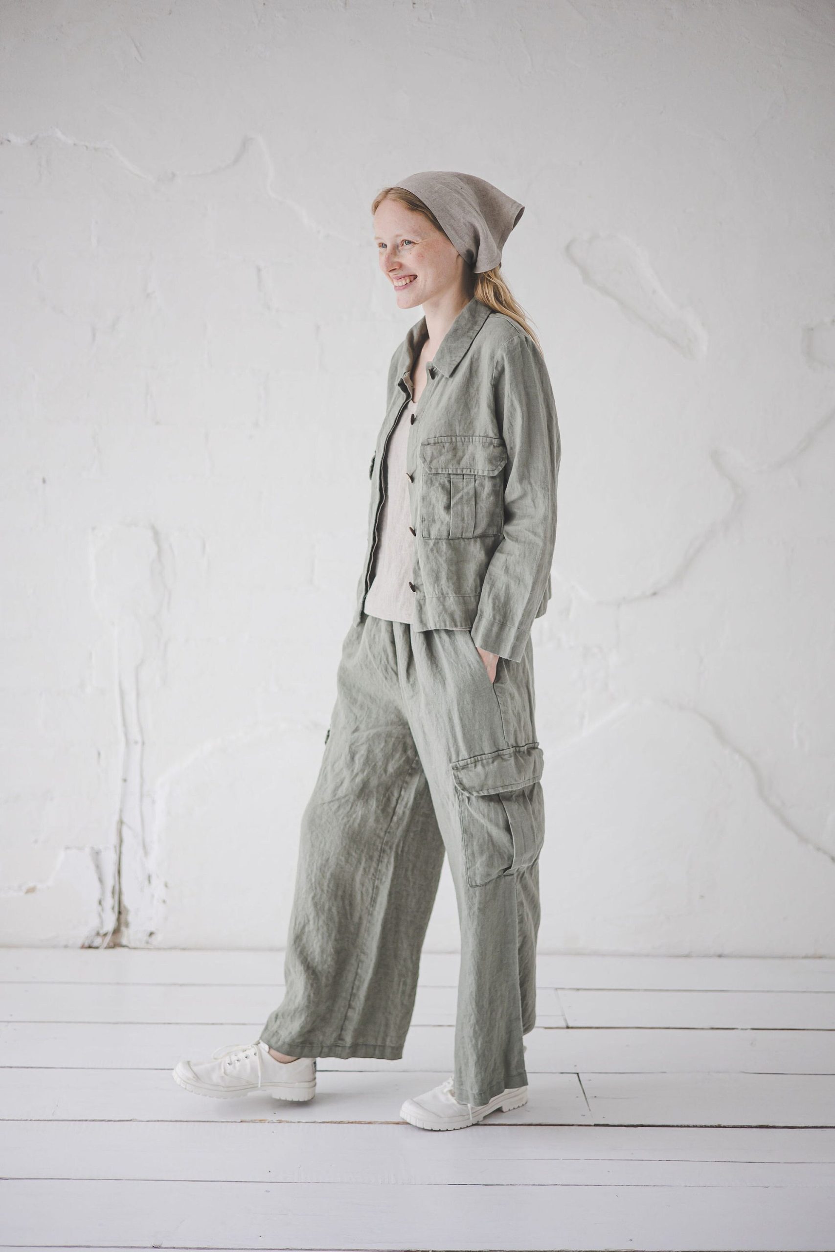 Women's Linen Cargo Wide-Leg Pants